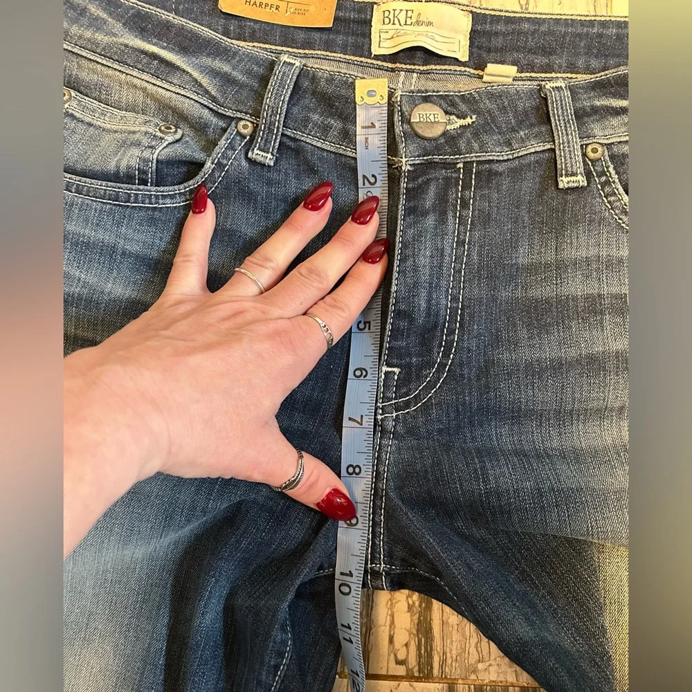NWT BKE Buckle Jeans Harper Mid-Rise Curvy Fit Cropped Stretch Jeans - Picture 13 of 16